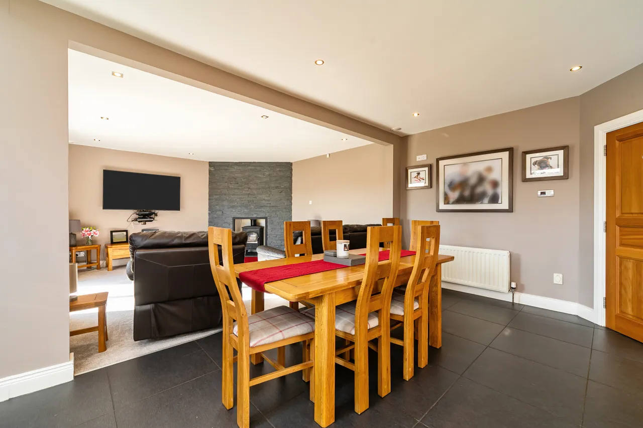 Ballynahatty Road, Belfast, photo 9