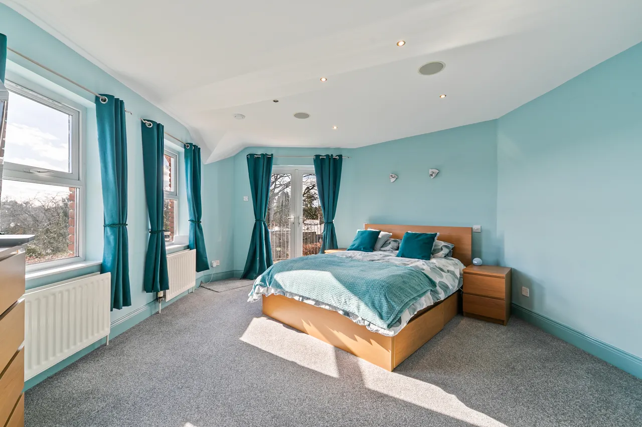 Ballynahatty Road, Belfast, photo 20