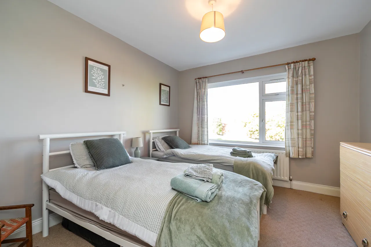 Ballynahatty Road, Belfast, photo 41
