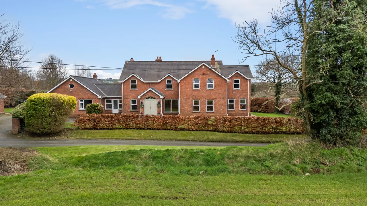Ballynahatty Road, Belfast, photo 2