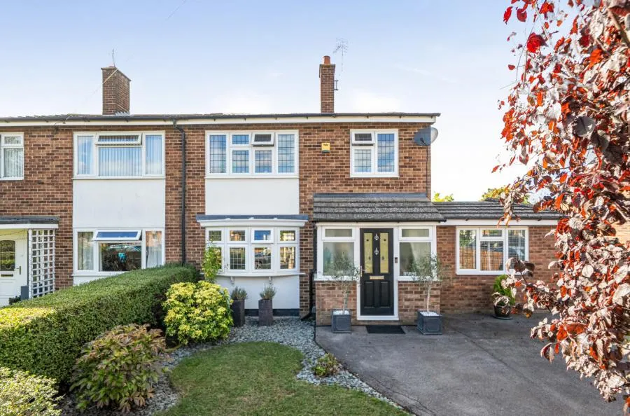 Raven Crescent, Westcott, HP18, photo 12