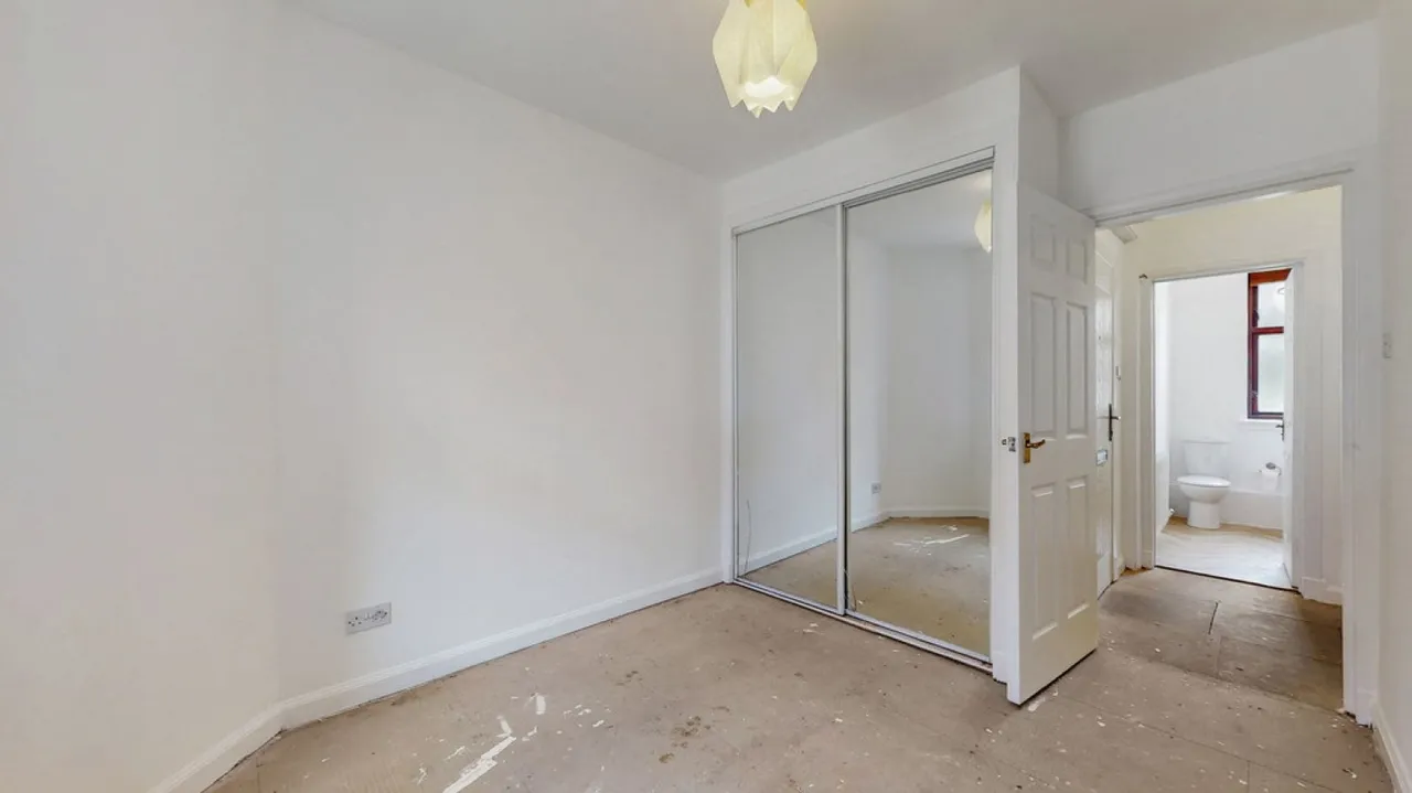 2061 Dumbarton Road, Glasgow, photo 12