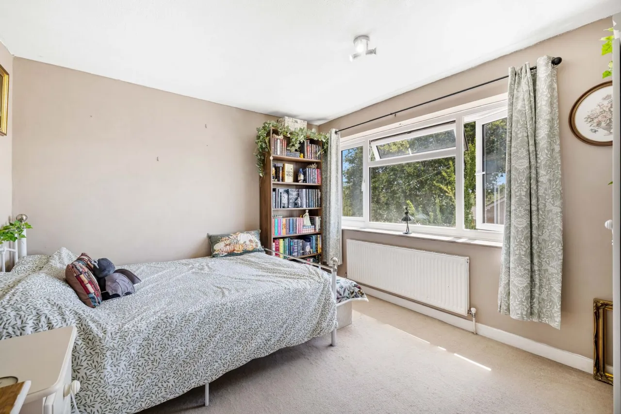Garden Wood Road, East Grinstead, East Grinstead, RH19 1SD, photo 8