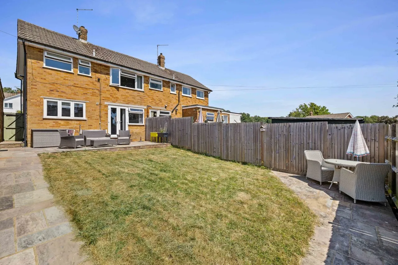 Garden Wood Road, East Grinstead, East Grinstead, RH19 1SD, photo 11