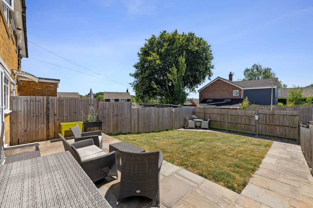 Garden Wood Road, East Grinstead, East Grinstead, RH19 1SD, photo 13