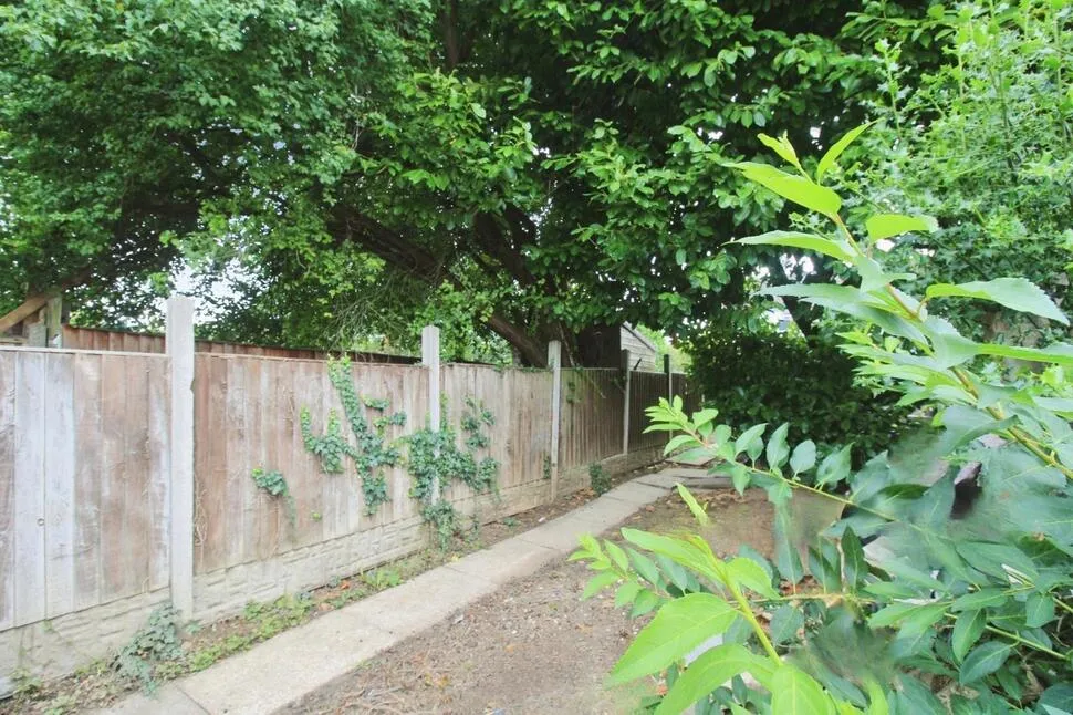 Twycross Road, Burbage, Leicestershire, LE10, photo 12