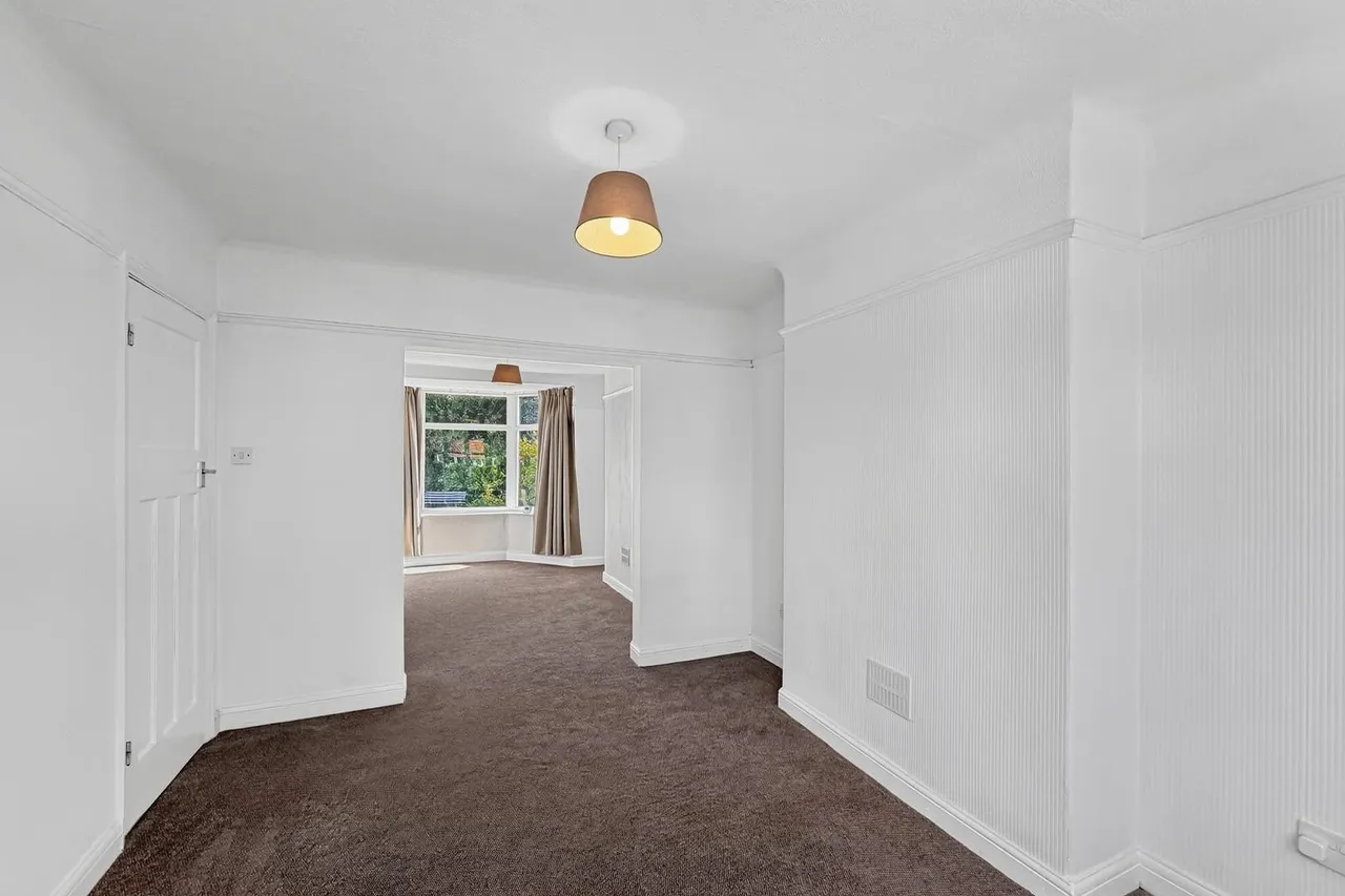 Crofton Avenue, Timperley WA15 6BZ, photo 8