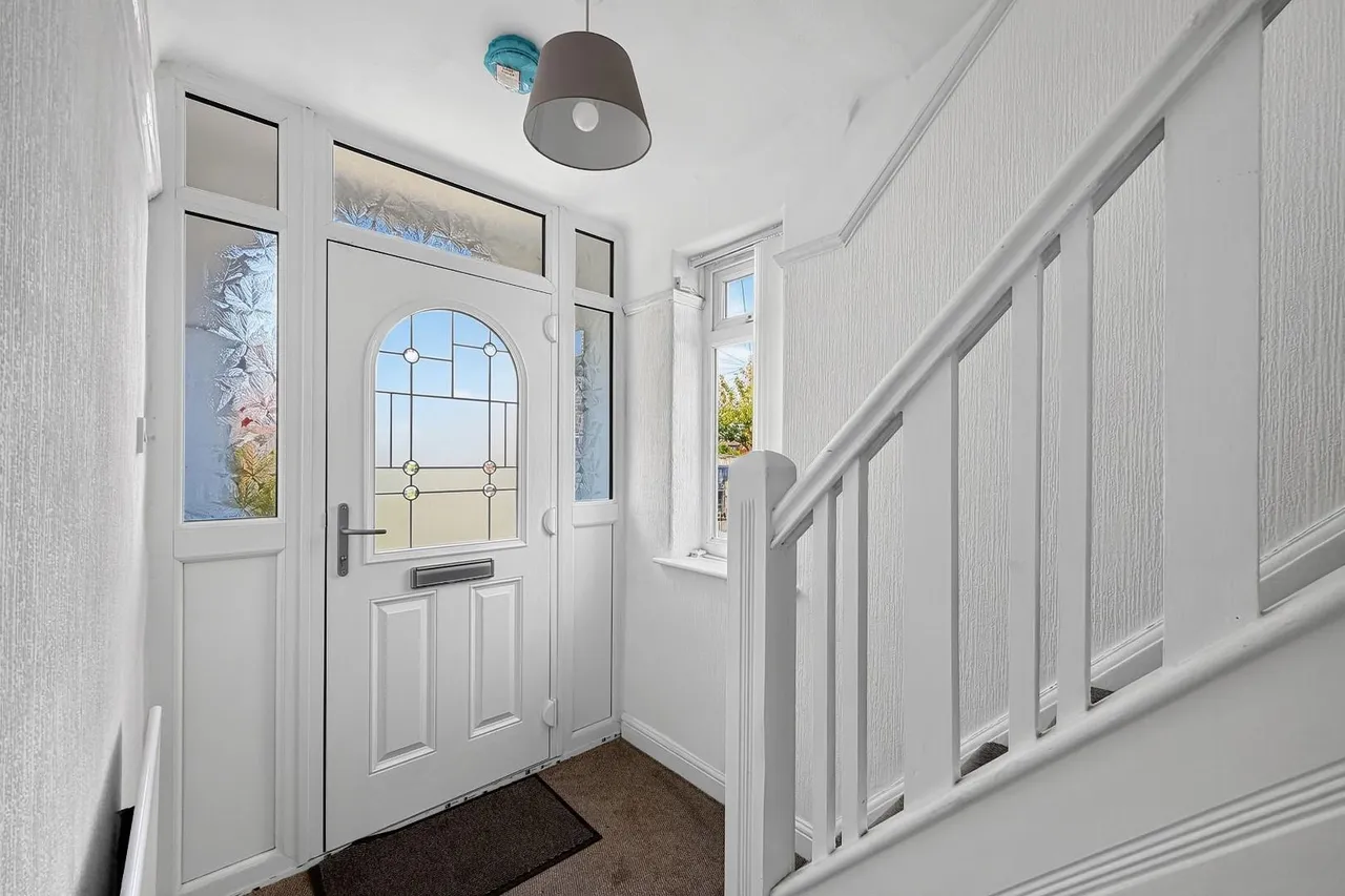 Crofton Avenue, Timperley WA15 6BZ, photo 14