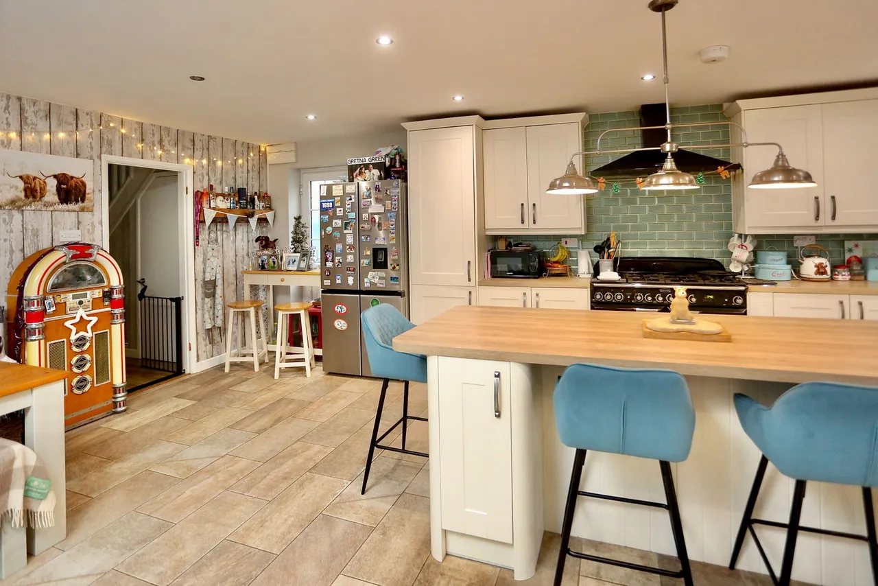 13 Caestory Avenue, Raglan, Usk, Monmouthshire, NP15 2EH, photo 10