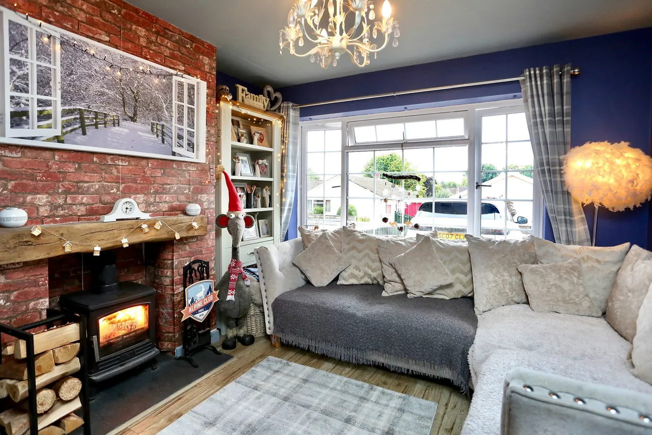 13 Caestory Avenue, Raglan, Usk, Monmouthshire, NP15 2EH, photo 4