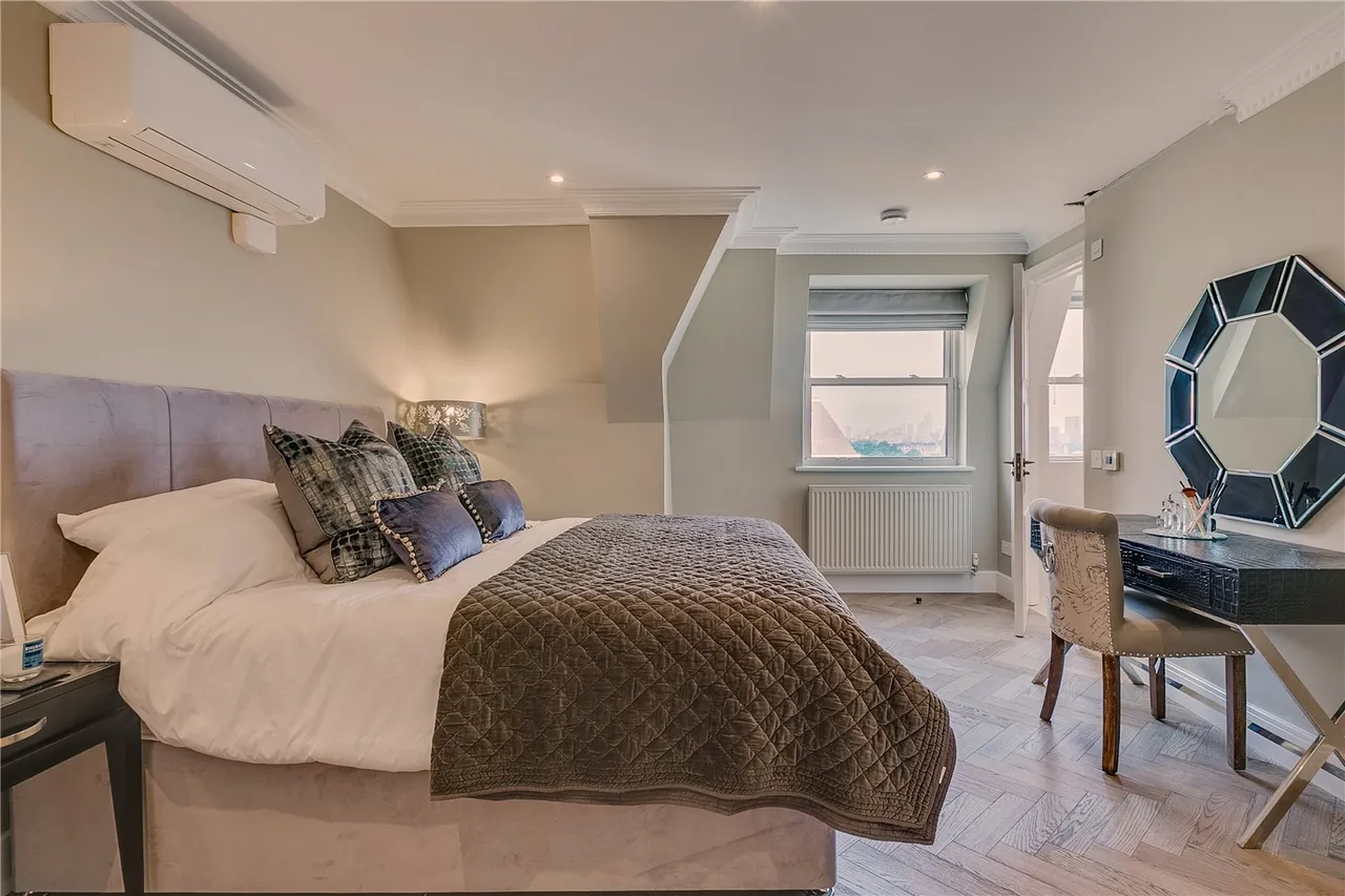 Boydell Court, St John's Wood Park, NW8, photo 5