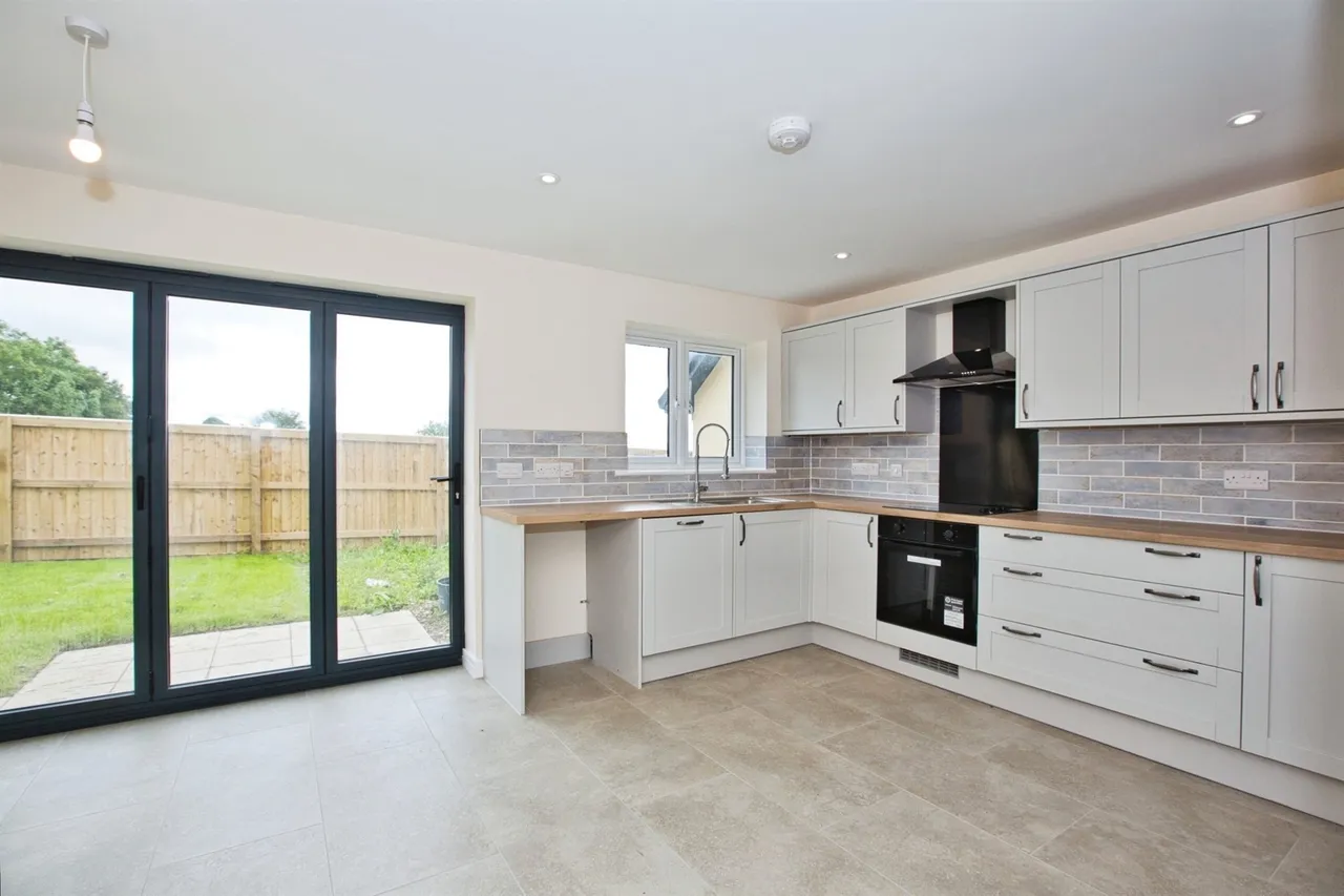 Valley View, Combe St. Nicholas, TA20, photo 8