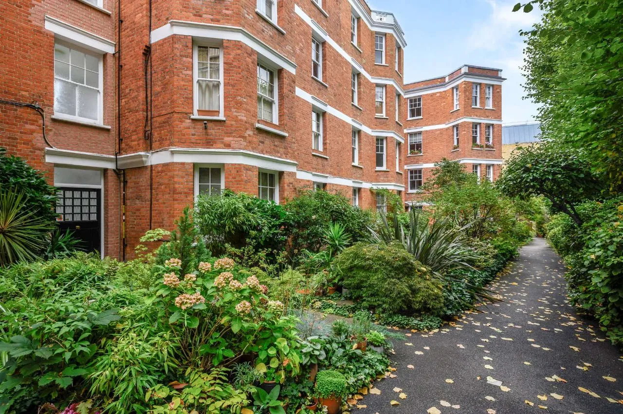 York House, 14 Highbury Crescent, London, N5 1RP, photo 7