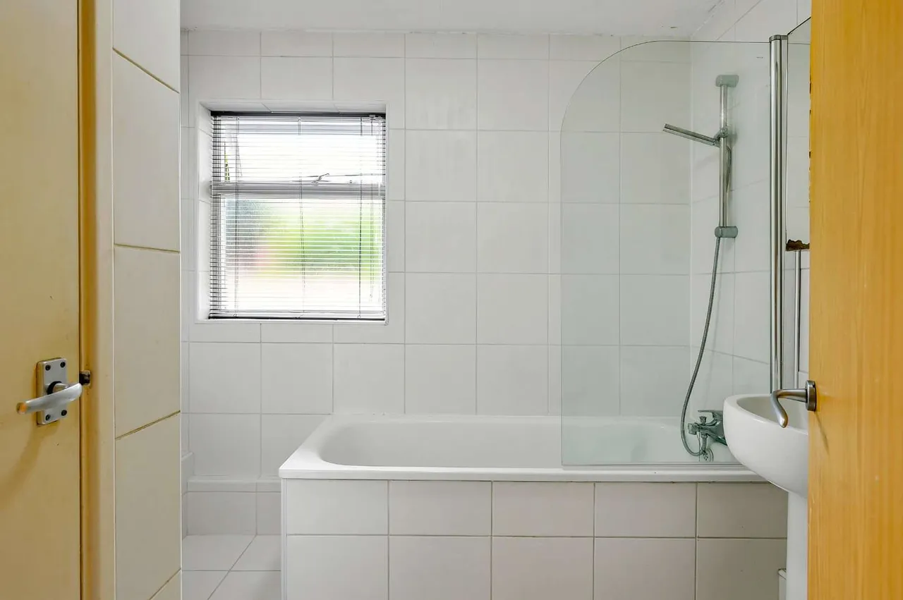 York House, 14 Highbury Crescent, London, N5 1RP, photo 12