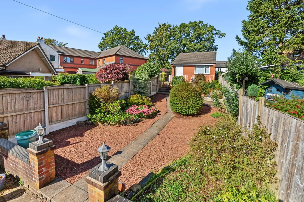 Brookhouse Lane, Ash Bank, ST2, photo 35