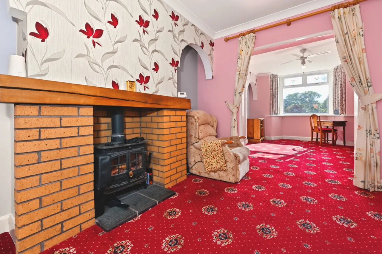 Brookhouse Lane, Ash Bank, ST2, photo 27