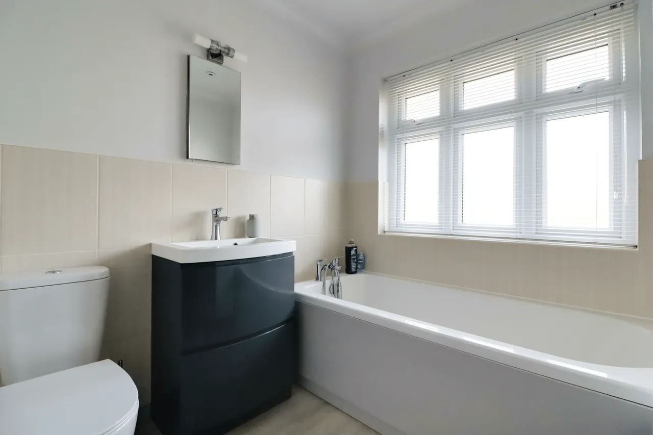 Westcliff Gardens, Scunthorpe, DN17, photo 24