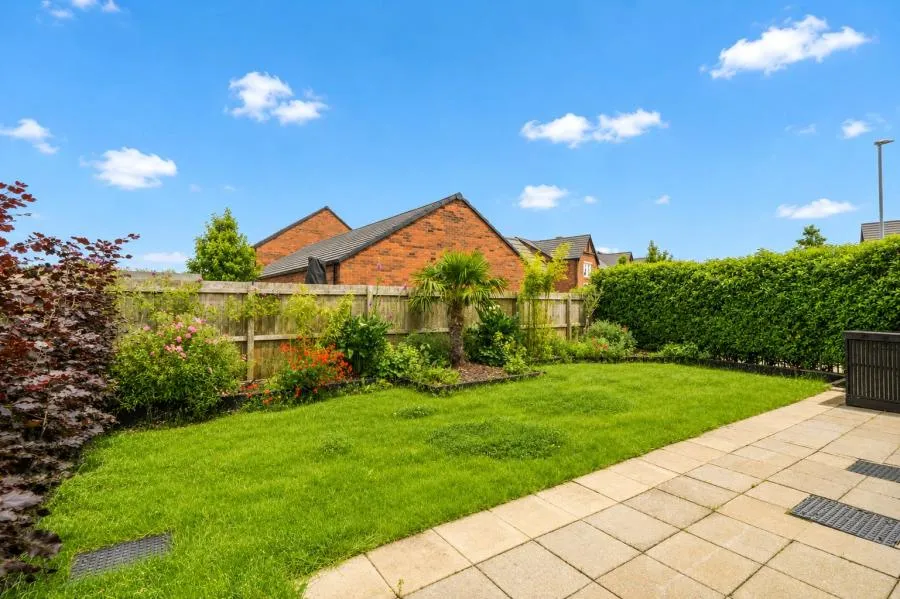 St. Boniface Close, Bunbury, CW6, photo 2