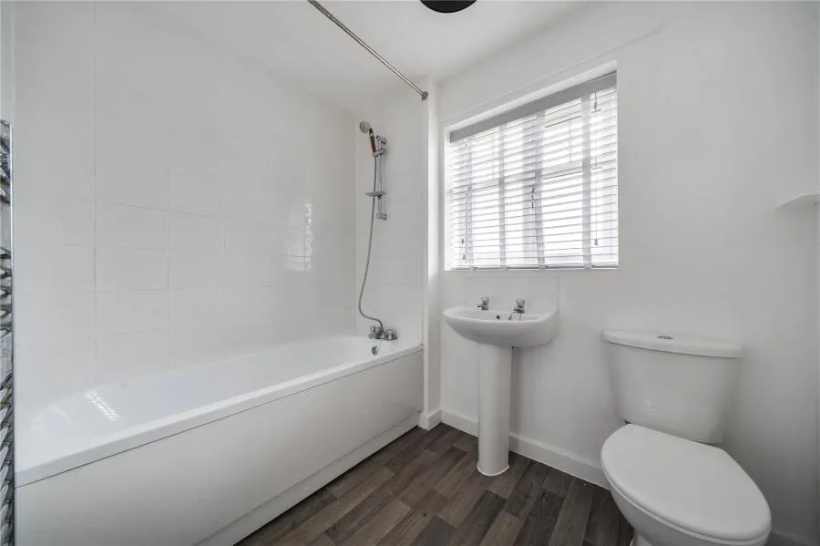 St. Boniface Close, Bunbury, CW6, photo 6