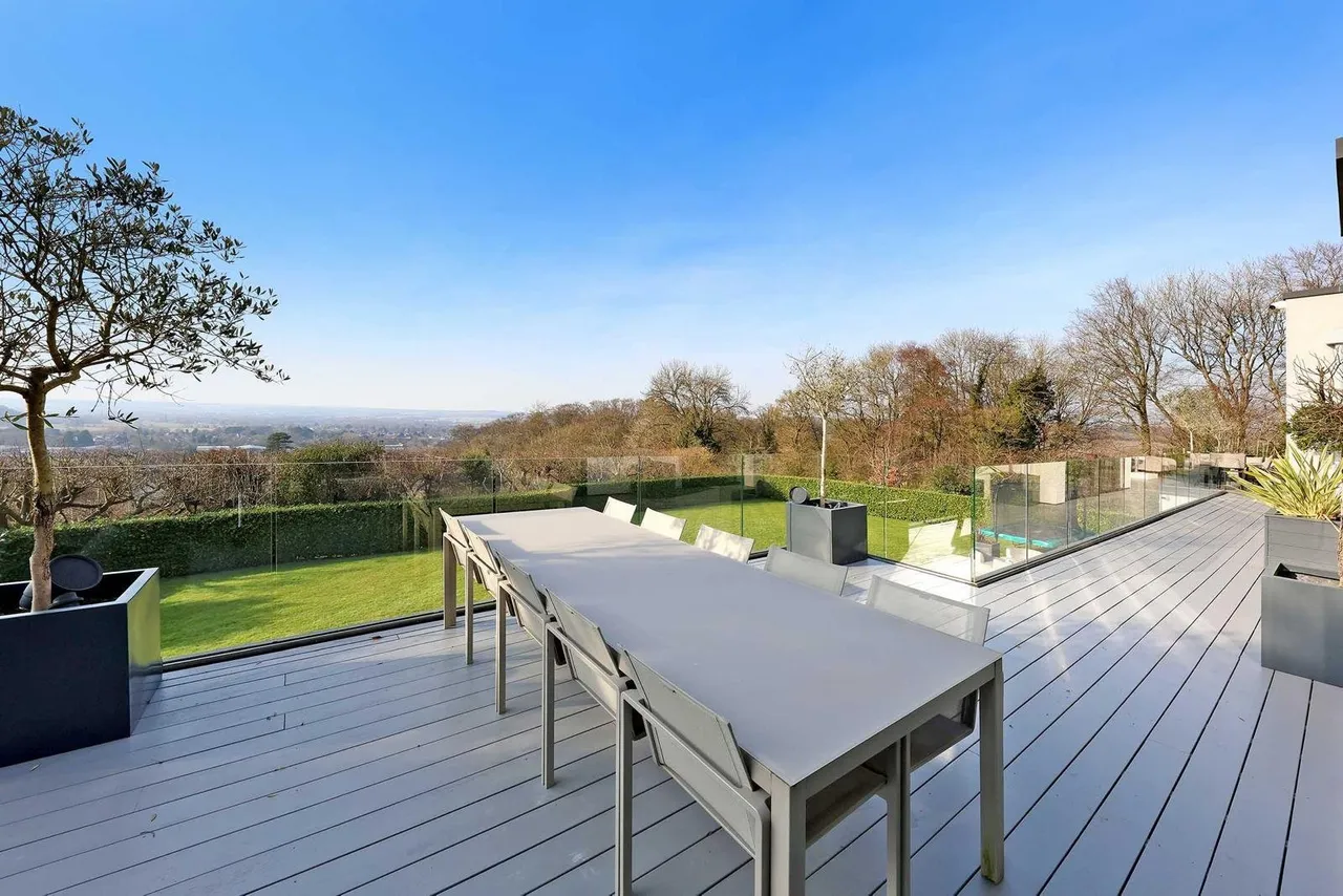 Harvest Hill, Bourne End, SL8, photo 12
