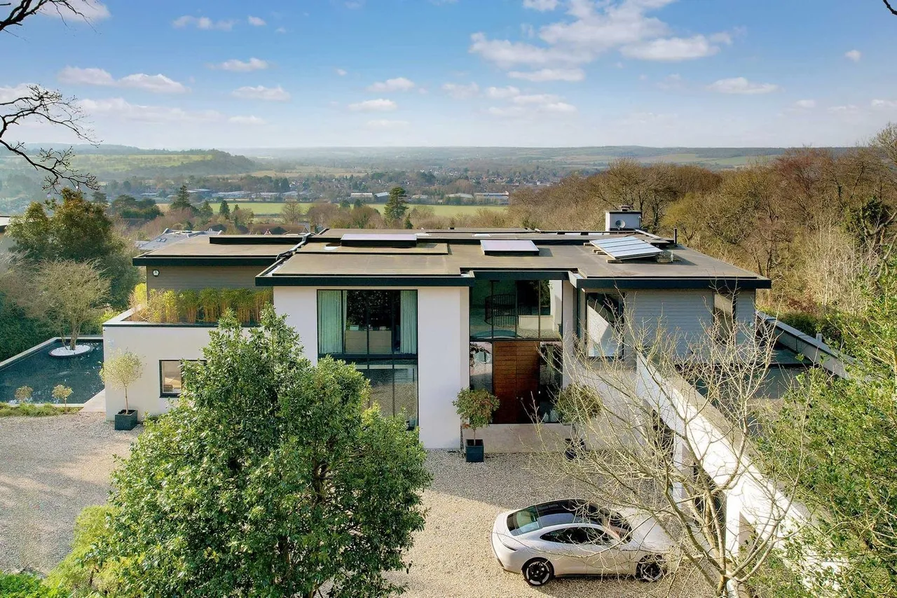 Harvest Hill, Bourne End, SL8, photo 5