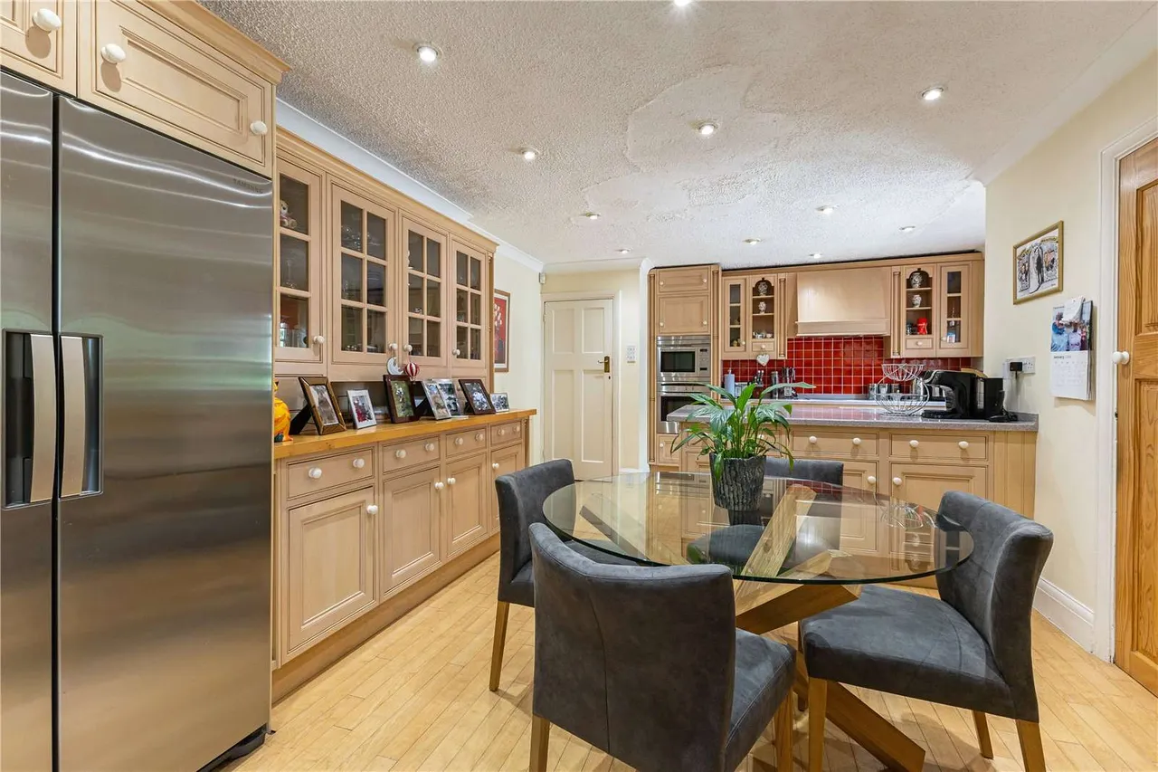 The Drive, Rickmansworth, Hertfordshire, WD3 4EA, photo 5