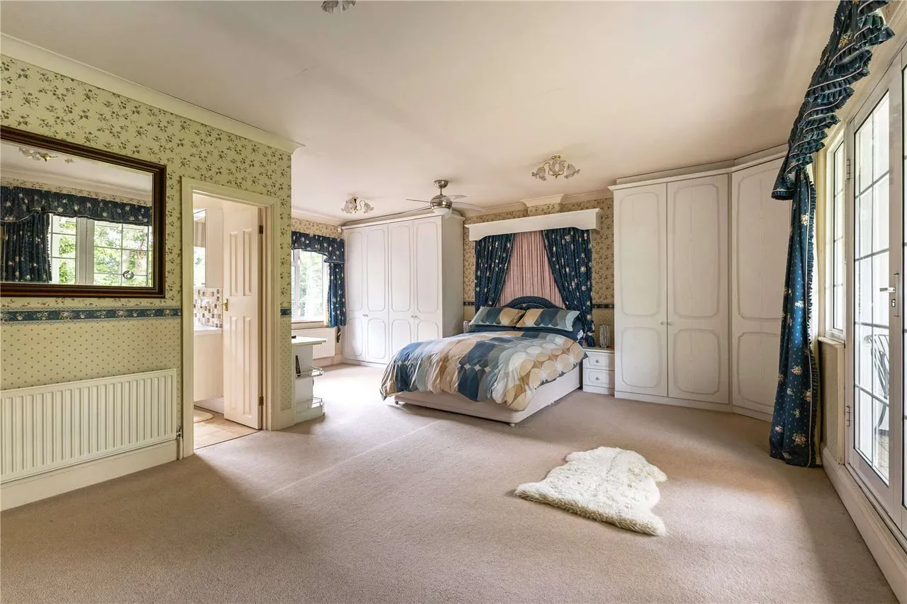 The Drive, Rickmansworth, Hertfordshire, WD3 4EA, photo 10