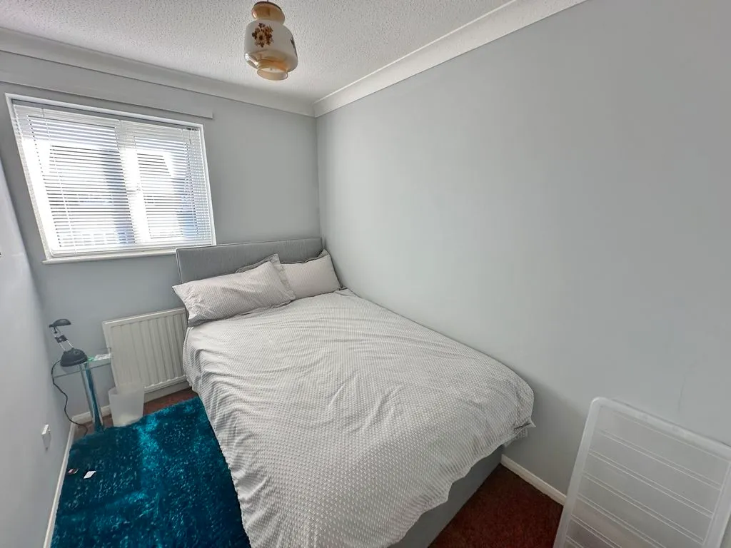 Norfolk Close, Laindon, SS15, photo 7