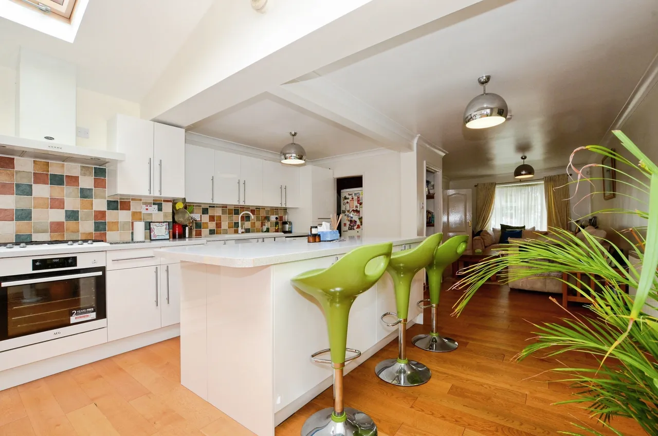 Barbican Road, Greenford, UB6, photo 17