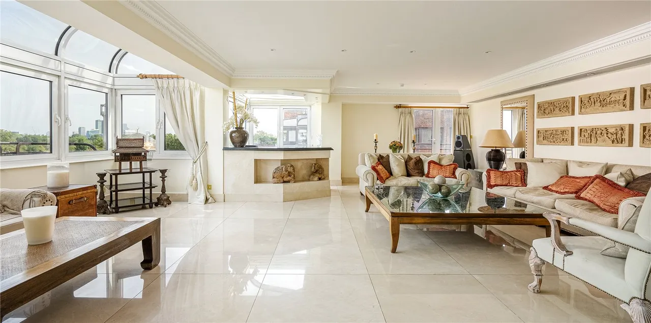 5 bed flat for sale — Beverly House, 133 Park Road, St. John's Wood, London, NW8 7JD