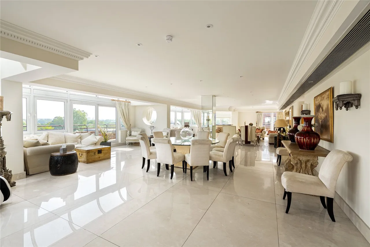 Beverly House, 133 Park Road, St. John's Wood, London, NW8 7JD, photo 2