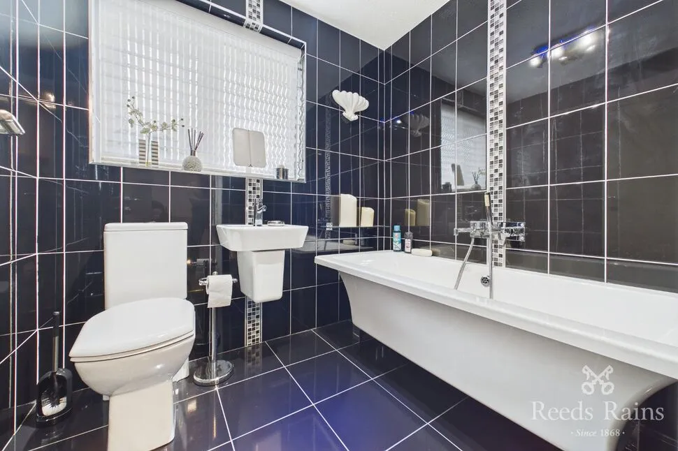 Stork Close, Thornton-Cleveleys, FY5, photo 16