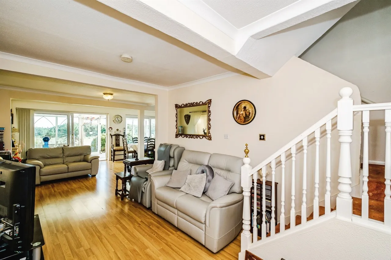 Brighton Road, Lancing, BN15, photo 8