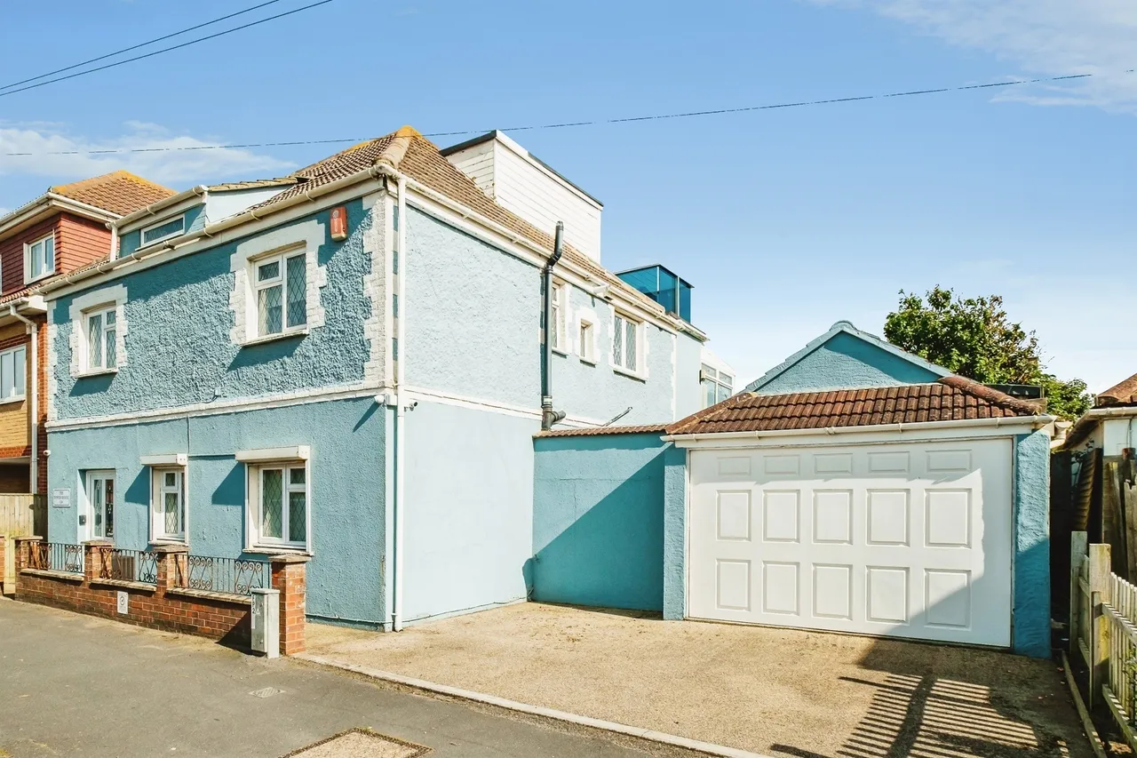 Brighton Road, Lancing, BN15, photo 24
