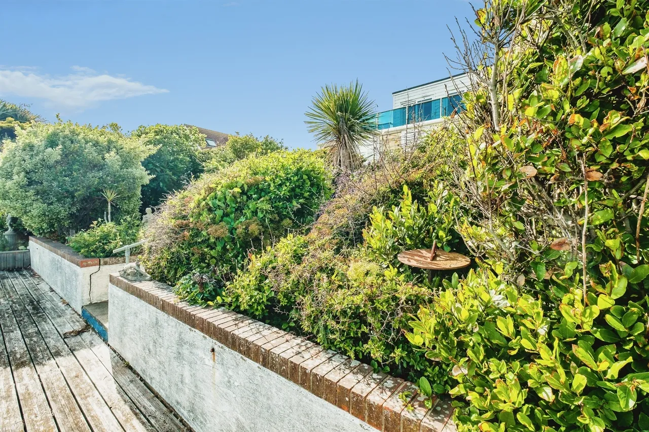Brighton Road, Lancing, BN15, photo 18