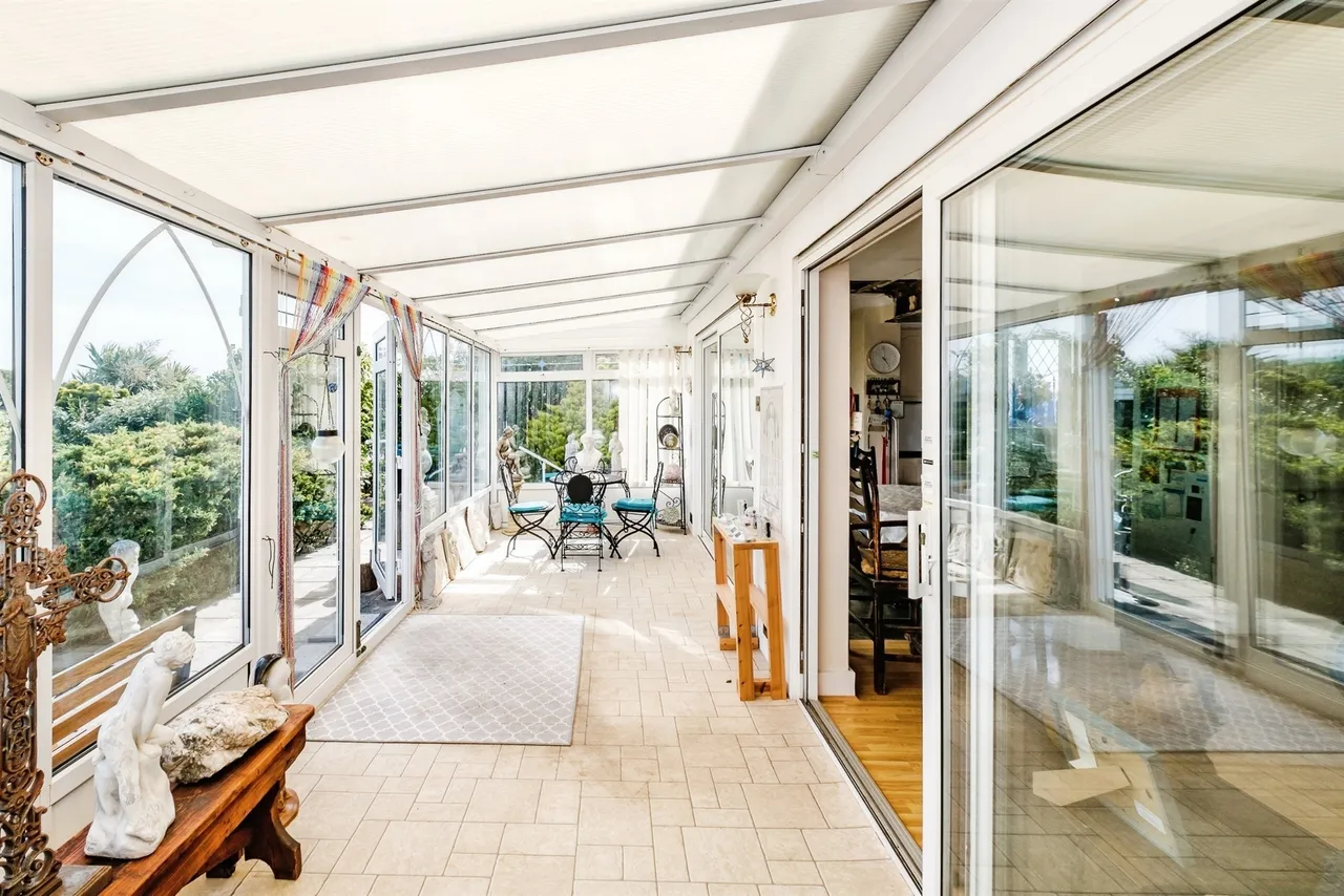 Brighton Road, Lancing, BN15, photo 9