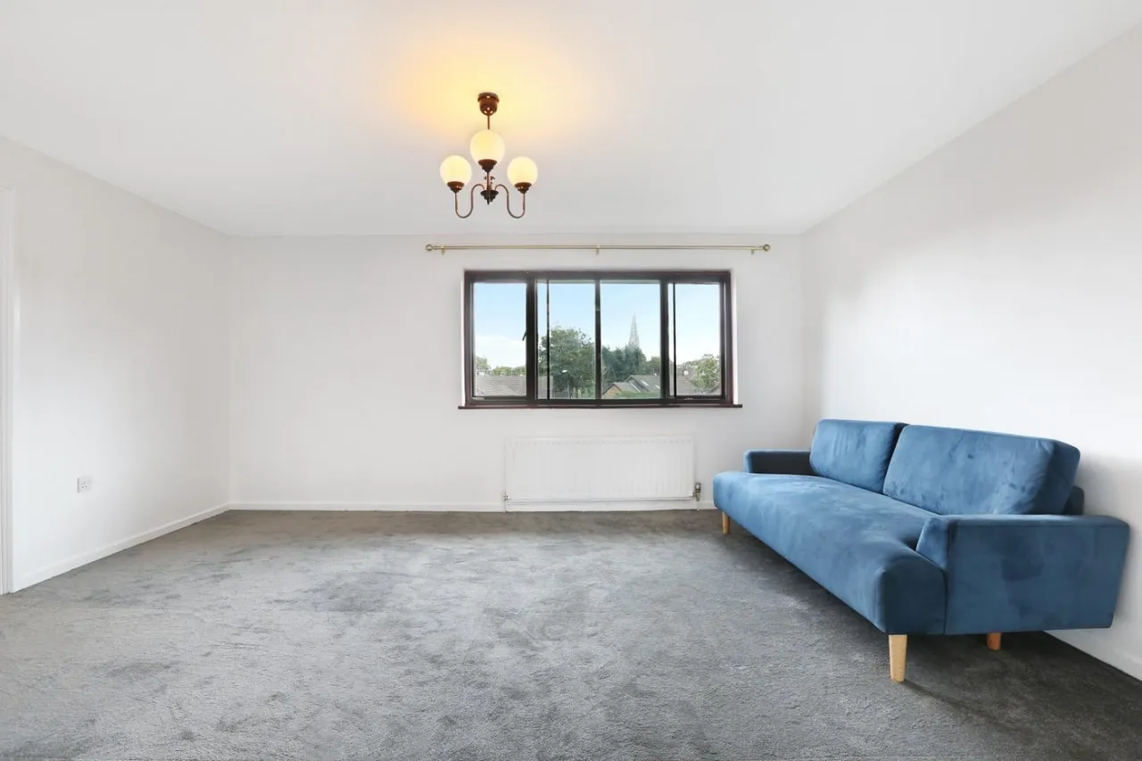 Allendale Close, London, photo 3