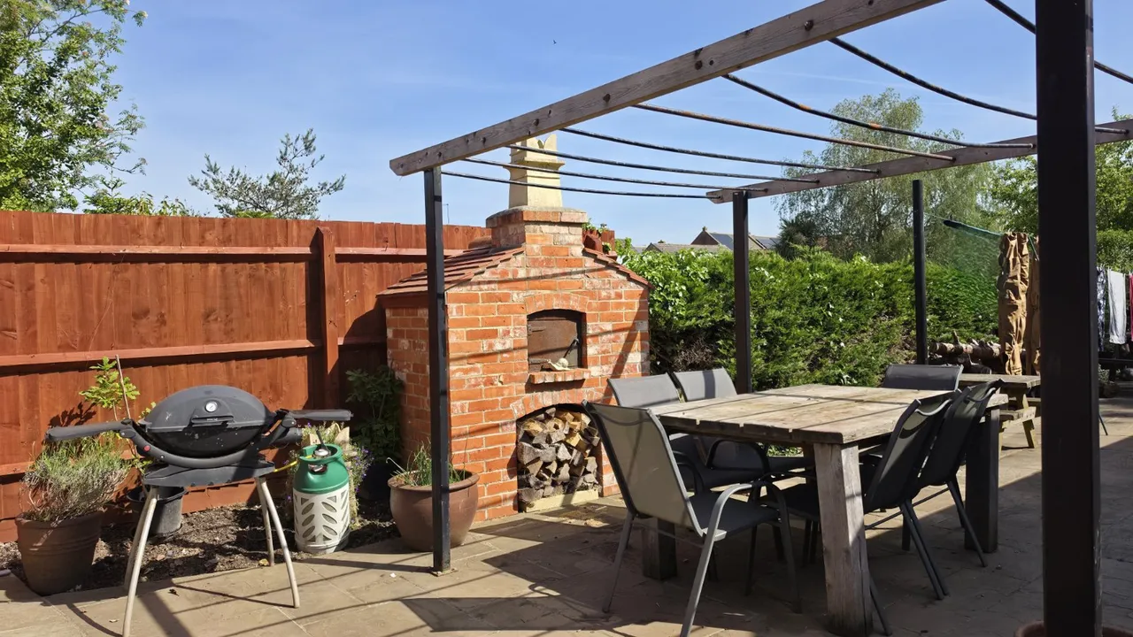 Shaftesbury Road, Gillingham, Dorset, SP8 4LL, photo 11