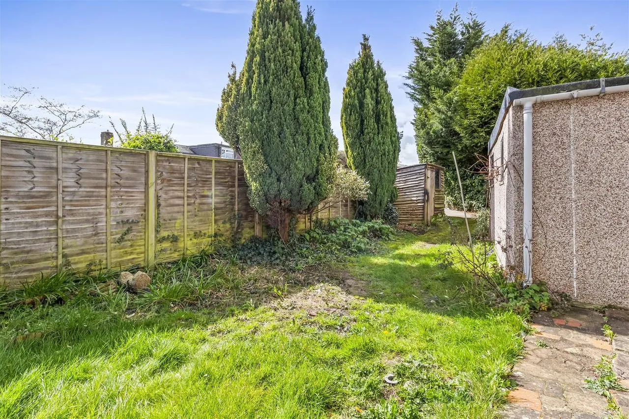 Half Moon Lane, Worthing, photo 19