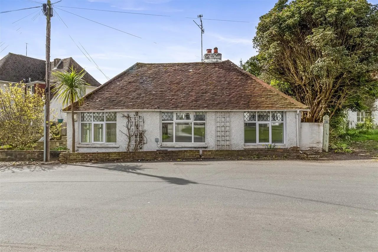 Half Moon Lane, Worthing, photo 22