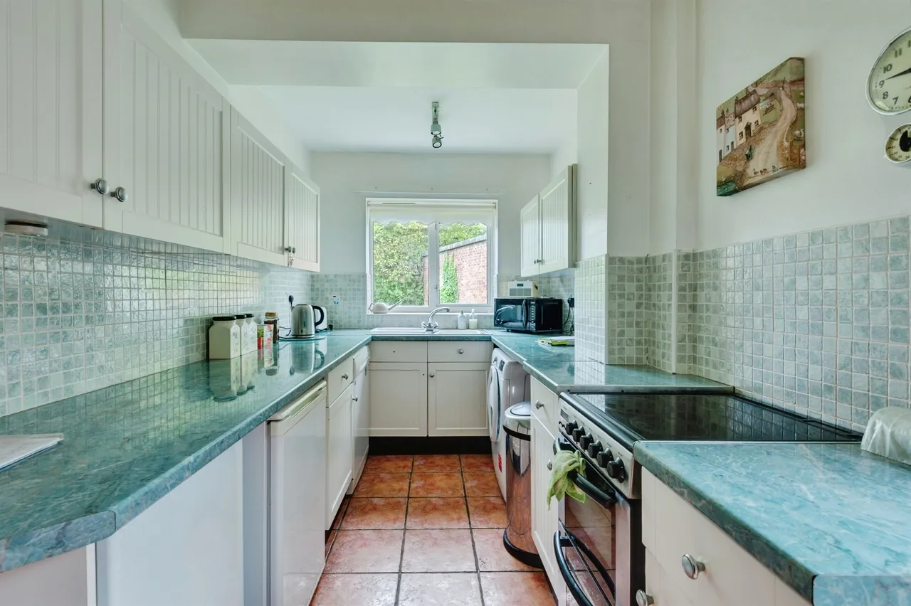 Robin Hood Lane, Helsby, Frodsham, photo 10