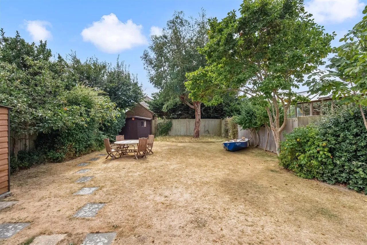 Goring Road, Goring-By-Sea, Goring-By-Sea Worthing, photo 10