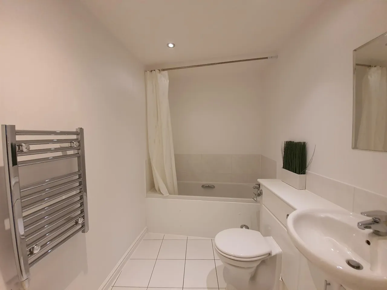 The Blenheim Centre, Hounslow, TW3, photo 8