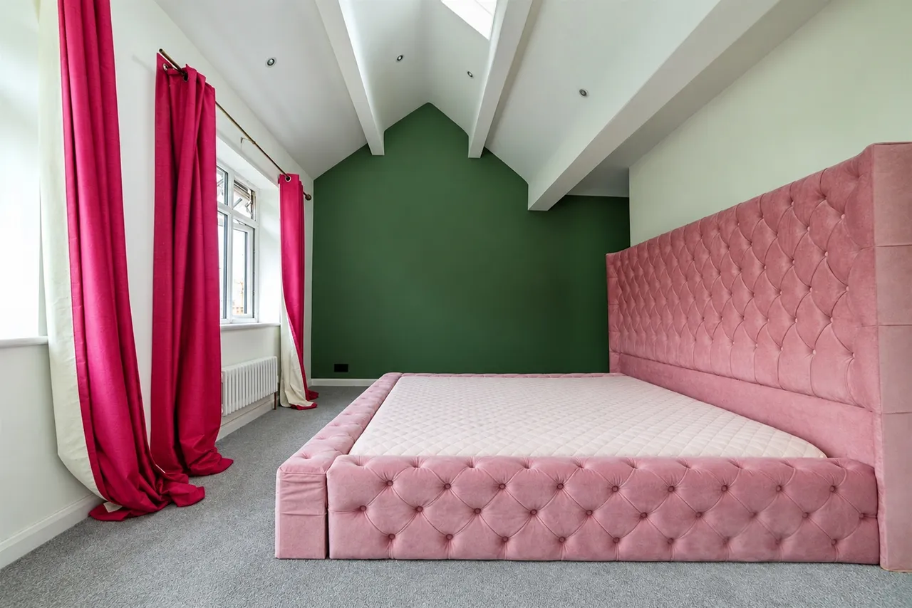 Holroyd Crescent, Baldock, SG7, photo 9