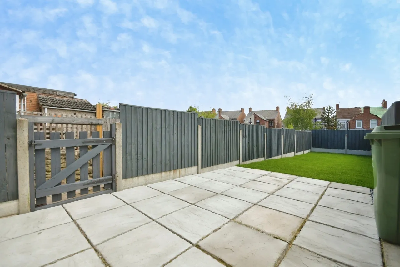 Wellington Street, New Whittington, Chesterfield, Derbyshire, S43, photo 18