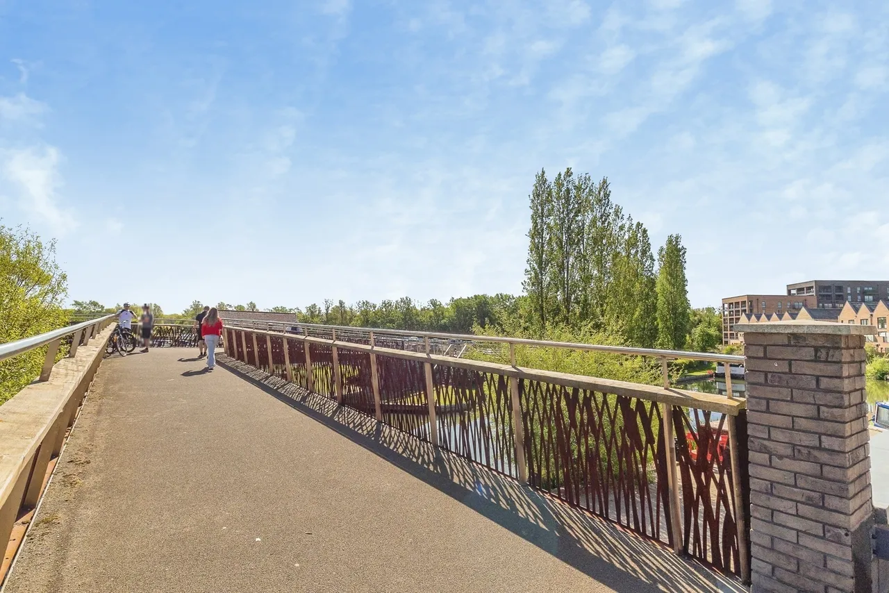 Park Street, Campbell Park, Milton Keynes, Buckinghamshire, MK9, photo 18