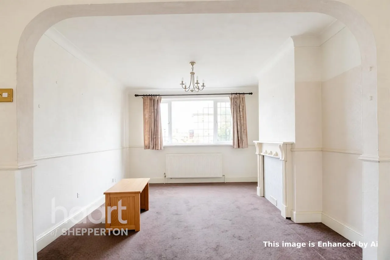 Gilmore Crescent, Ashford, TW15, photo 5