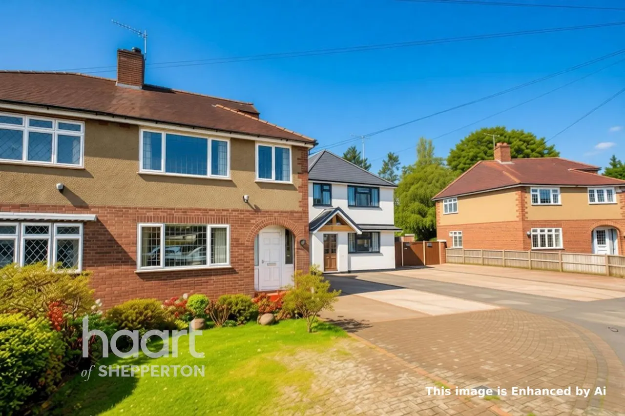 3 bed house for sale, Gilmore Crescent, Ashford, TW15