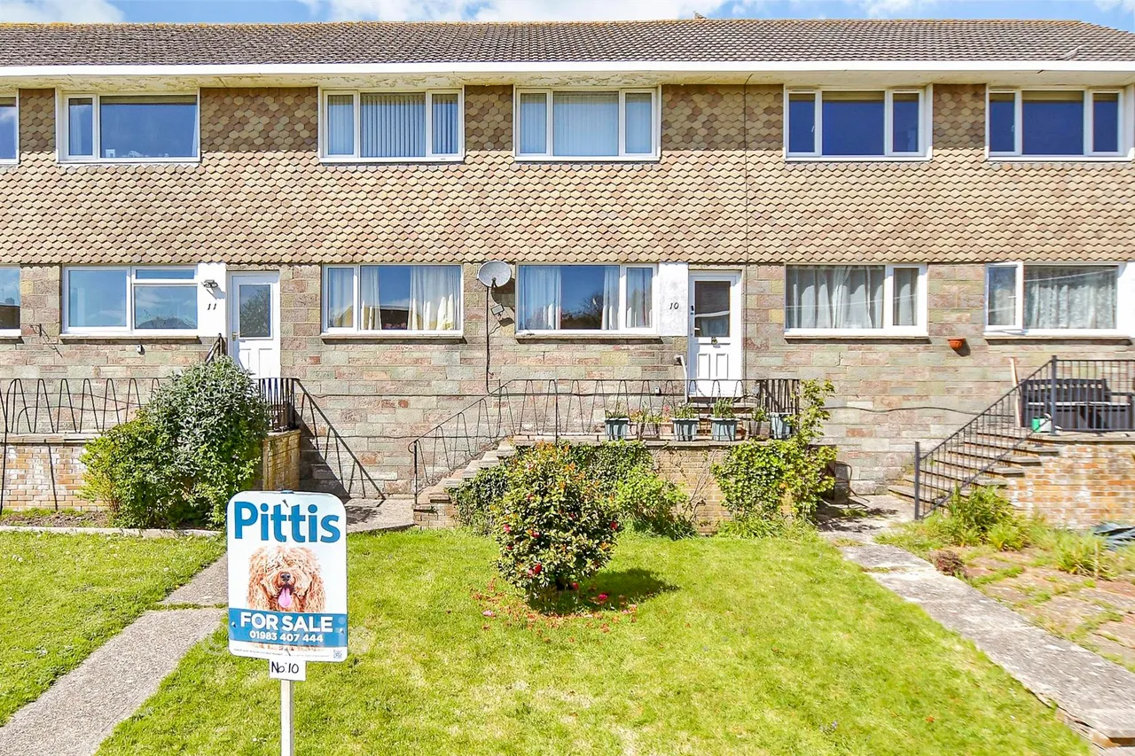1 bed flat for sale, Fairmead Close, Sandown, PO36