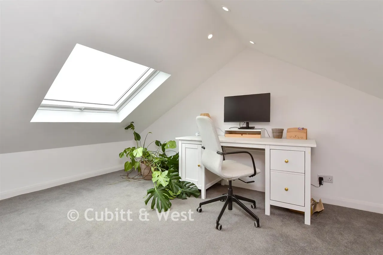 Wakefield Road, Brighton, BN2, photo 14